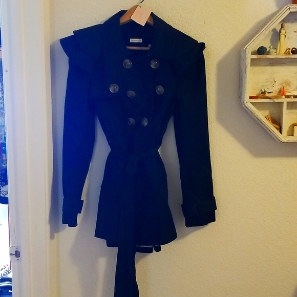 leifsdottir Jackets & Blazers - Anthro Leifsdottir Black Short Trench Coat